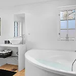 3 Bedroom Amazing In *