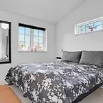 3 Bedroom Amazing In * Glesborg