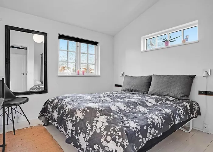 3 Bedroom Amazing In * Glesborg